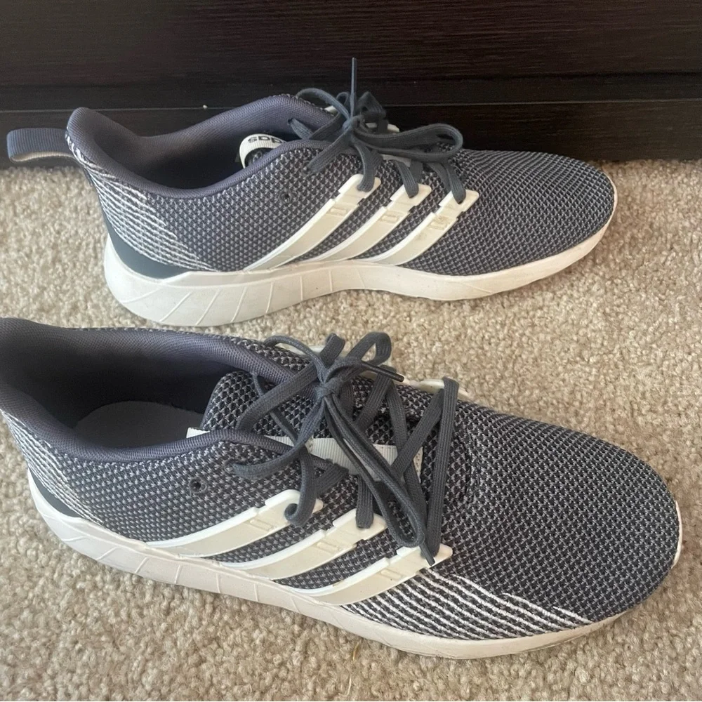 ADIDAS ORIGINALS QUESTAR FLOW RUN - Picture 2 of 7